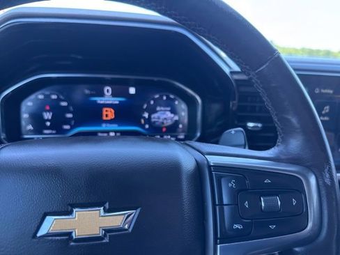 Used 2022 Chevrolet Silverado 1500 LTZ w/ Technology Package AWD/4WD image 16