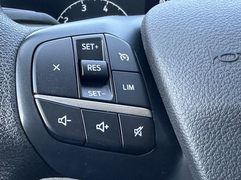 Used 2022 Ford Transit 350 XLT RWD image 23