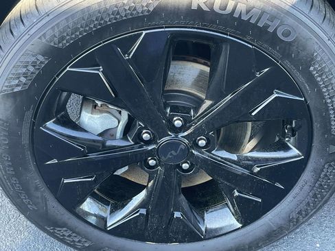 Used 2025 Kia Sportage X-Line image 11