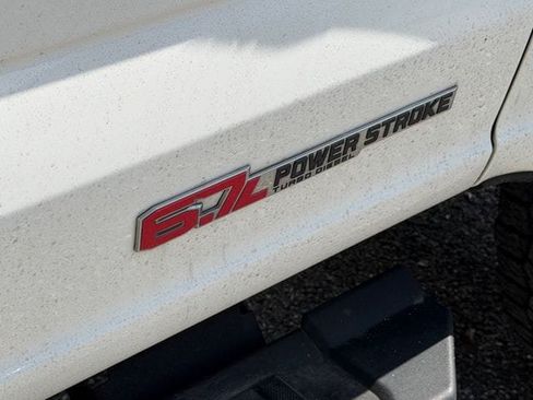 Used 2024 Ford F250 Lariat w/ Lariat Ultimate Package AWD/4WD image 13