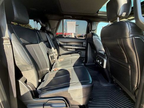 Used 2019 Ford Expedition Max XLT w/ Equipment Group 202A RWD image 25