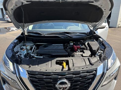 Used 2023 Nissan Rogue SV w/ SV Premium B Package FWD image 27