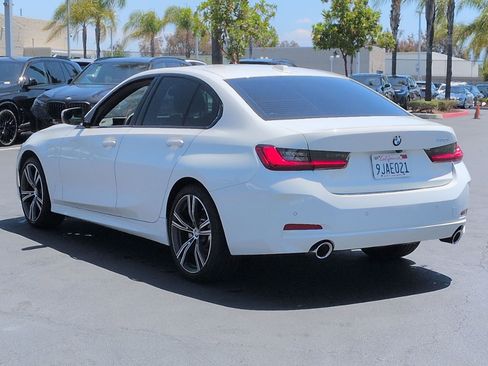 Certified 2023 BMW 330i Sedan w/ Convenience Package RWD image 8