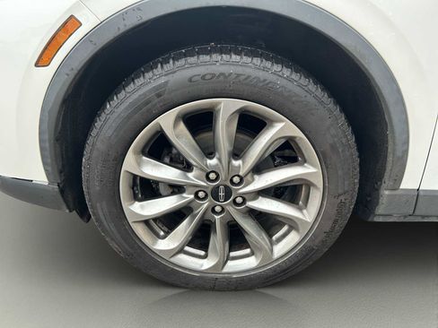 Used 2021 Lincoln Corsair AWD w/ Premium Package image 26