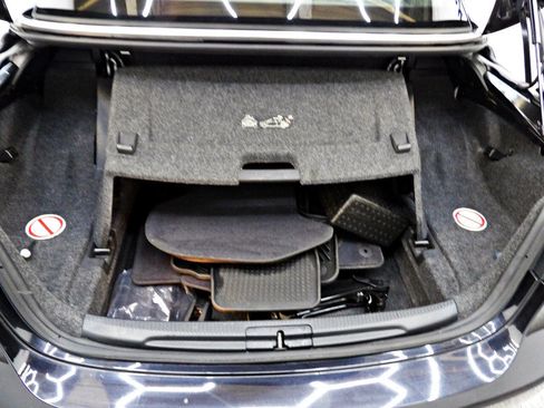 Used 2013 Volkswagen Eos image 11