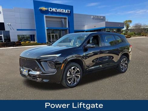 Used 2025 Buick Enclave Sport Touring AWD/4WD image 3