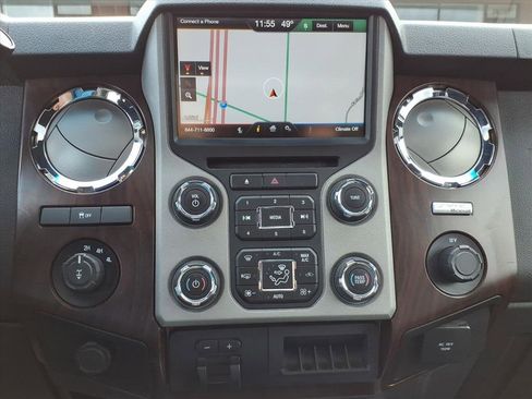 Used 2015 Ford F250 Lariat w/ Lariat Ultimate Package image 17