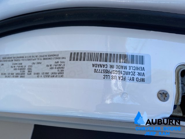 Used 2023 Chrysler Pacifica Limited FWD image 25