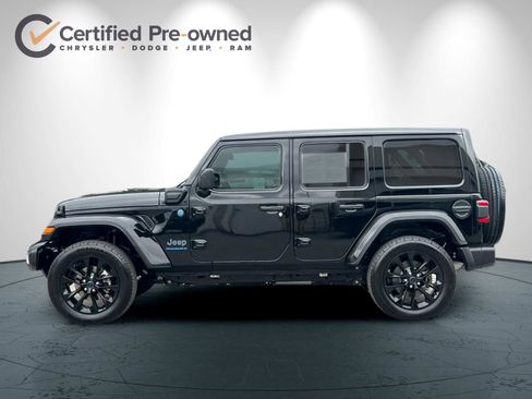 Certified 2025 Jeep Wrangler Unlimited Sahara w/ Safety Group AWD/4WD image 7