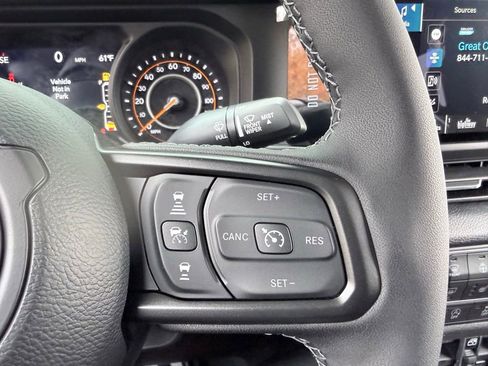 New 2026 Jeep Gladiator Sport image 12