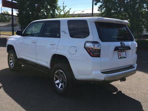 Used 2020 Toyota 4Runner TRD Off-Road w/ Wilderness Package AWD/4WD image 5