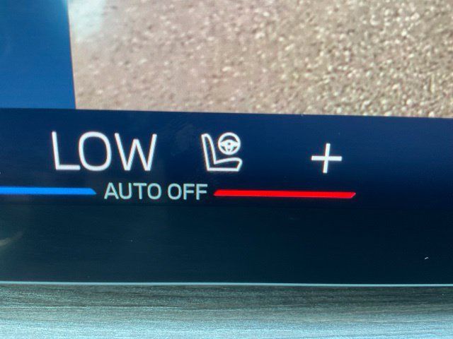 Used 2026 BMW 330i xDrive Sedan AWD/4WD image 21