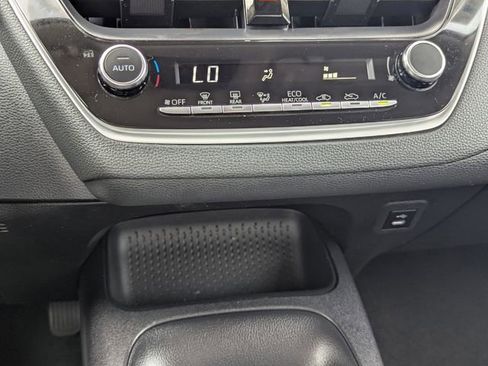 Used 2024 Toyota Corolla LE FWD image 8