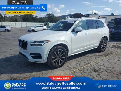 Used 2019 Volvo XC90 T5 Momentum w/ Multimedia Package