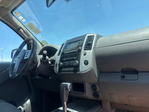 Used 2017 Nissan Frontier SV RWD image 27