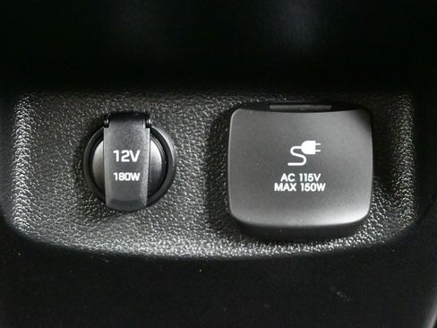 Used 2021 Hyundai Palisade Calligraphy w/ Winter Package image 22