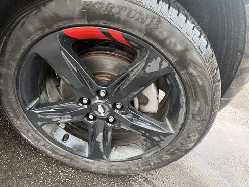 Used 2019 Chevrolet Equinox LT image 5