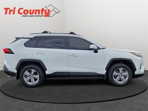 Used 2024 Toyota RAV4 XLE image 8