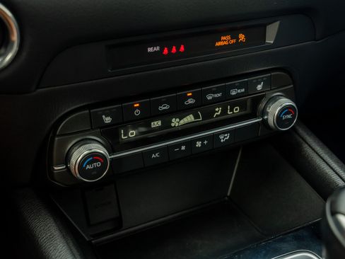 Used 2025 MAZDA CX-5 AWD 2.5 S w/ Preferred Package image 26