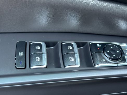 New 2026 Kia Carnival SX w/ SX Dark Edition Package image 11