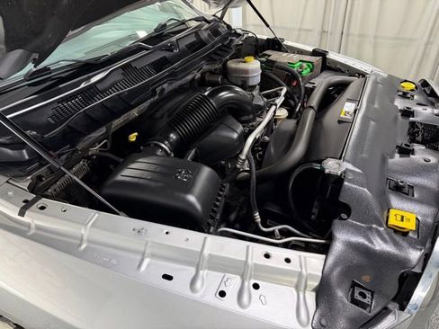 Used 2018 RAM 3500 SLT AWD/4WD image 20