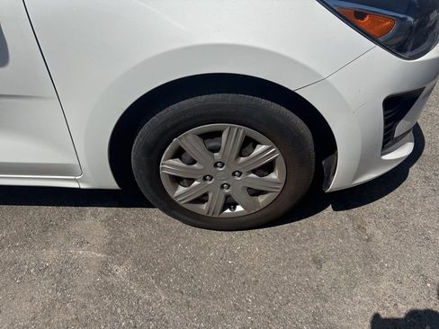 Used 2023 Kia Rio S FWD image 3