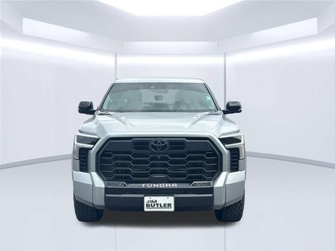 Used 2024 Toyota Tundra Limited w/ TRD Off-Road Package AWD/4WD image 16