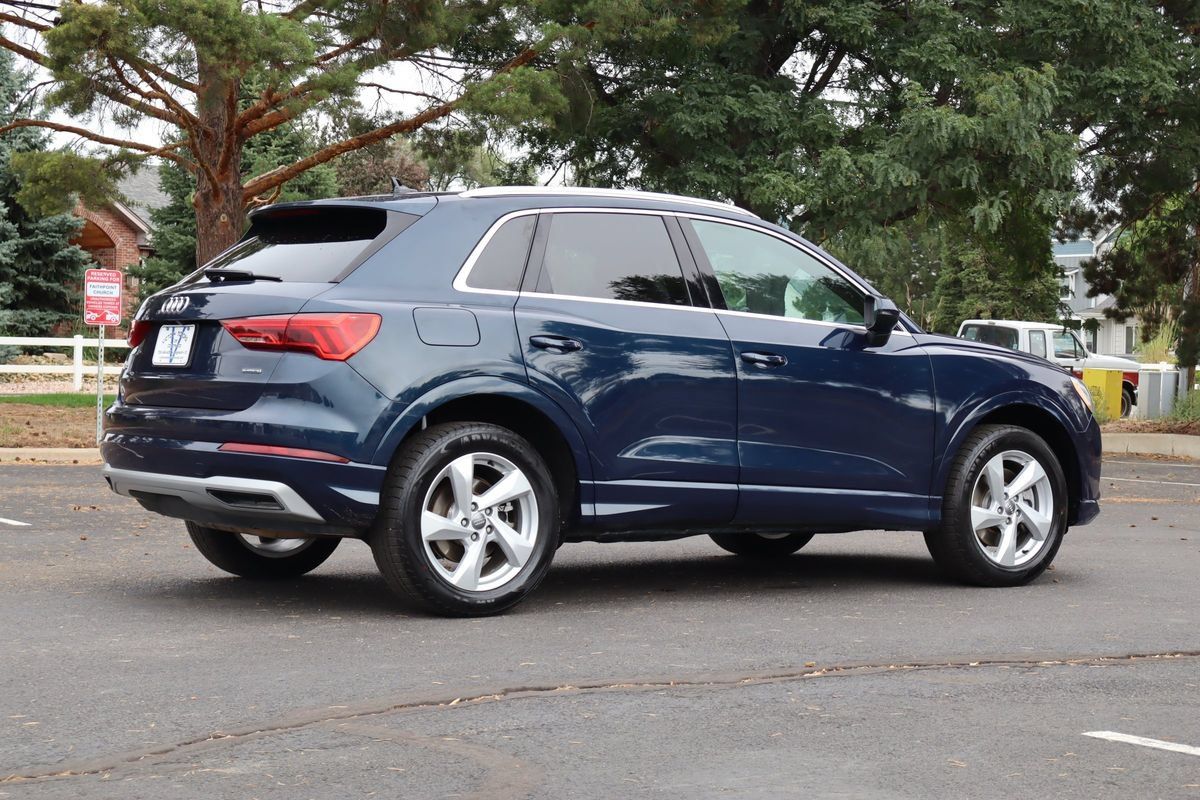Used 2019 Audi Q3 2.0T Premium AWD/4WD image 5