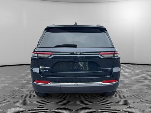 Used 2023 Jeep Grand Cherokee 4WD 4xe image 8