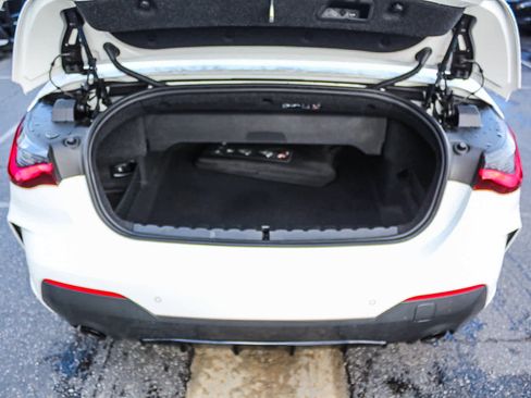 Certified 2023 BMW 430i Convertible w/ M Sport Package image 33