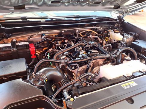 Certified 2025 Toyota Tacoma TRD Off-Road image 25