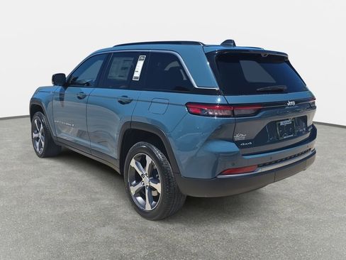 New 2026 Jeep Grand Cherokee Limited AWD/4WD image 7