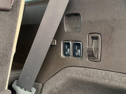 Used 2019 Mercedes-Benz GLS 450 4MATIC image 17