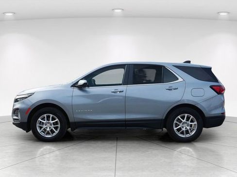 Used 2024 Chevrolet Equinox LT AWD/4WD image 3