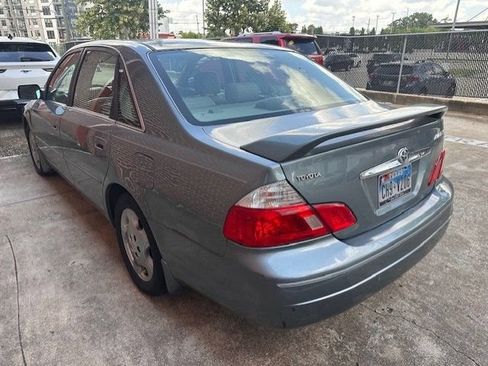 Used 2004 Toyota Avalon XLS FWD image 10