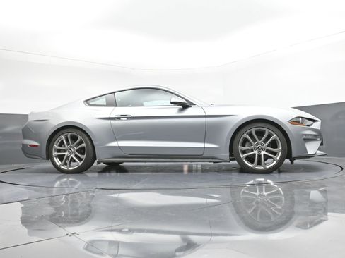 Used 2022 Ford Mustang Premium w/ Equipment Group 201A image 31