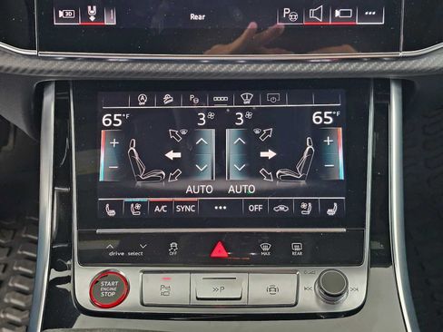 Used 2025 Audi RS Q8 performance w/ RS Design Package - Gray AWD/4WD image 28