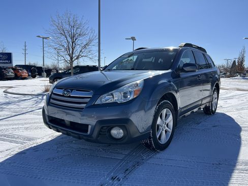 Used 2013 Subaru Outback 2.5i Premium w/ Popular Pkg 1B image 14