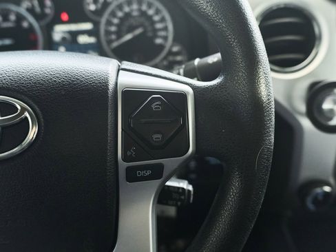 Used 2017 Toyota Tundra SR5 image 41