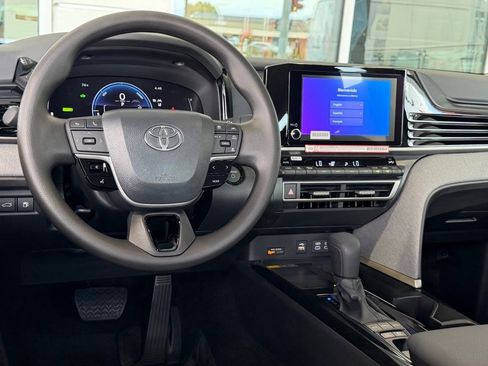 New 2026 Toyota Camry LE FWD image 26