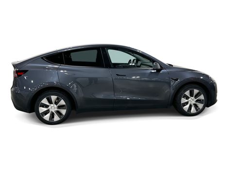 Used 2023 Tesla Model Y Long Range AWD/4WD image 7