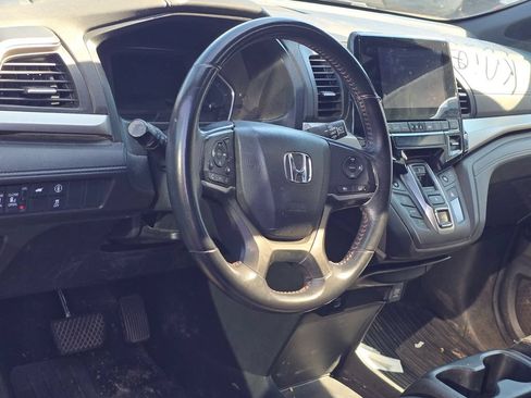 Used 2023 Honda Odyssey Sport image 8