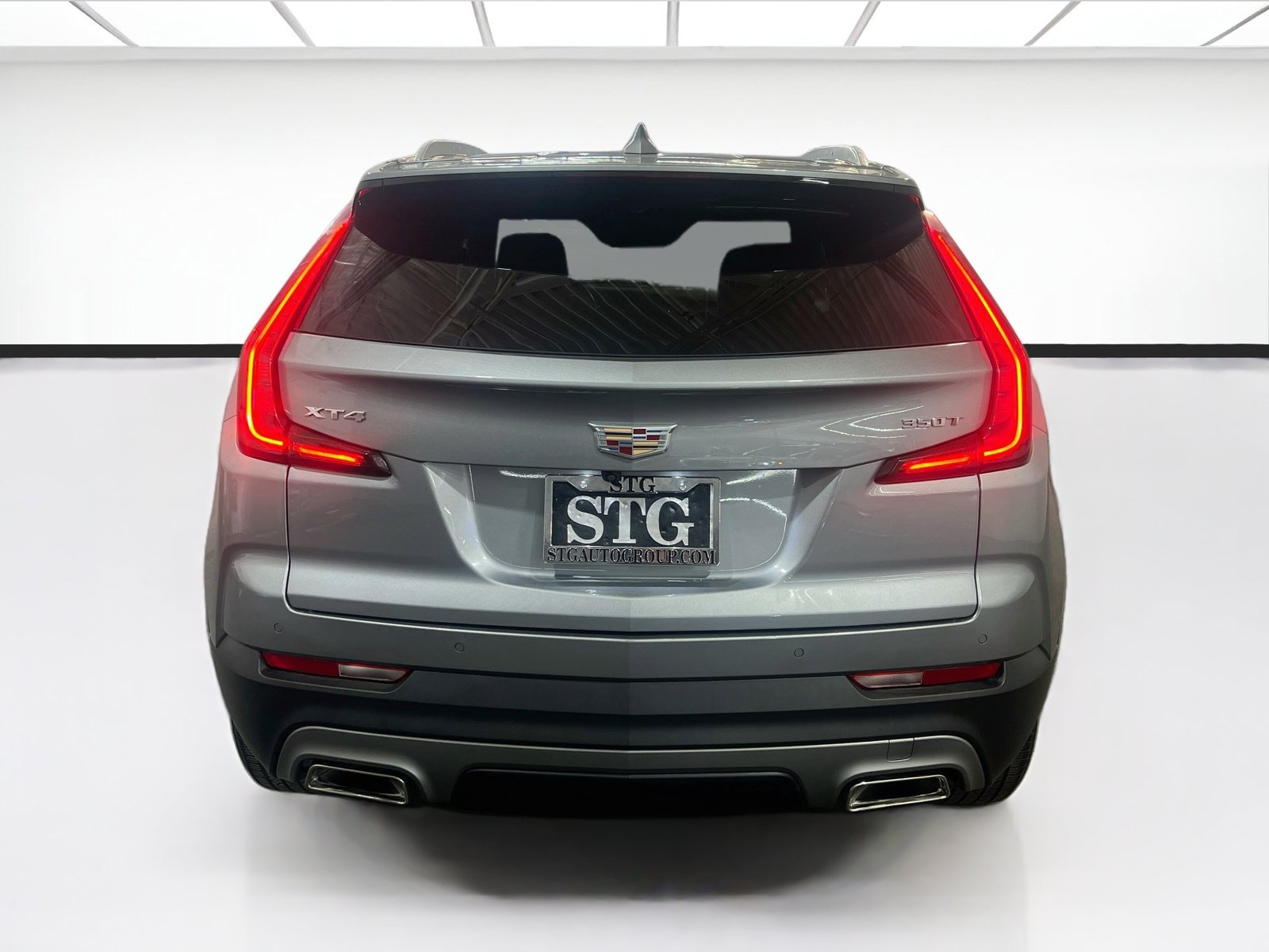 Used 2023 Cadillac XT4 Premium Luxury FWD image 5