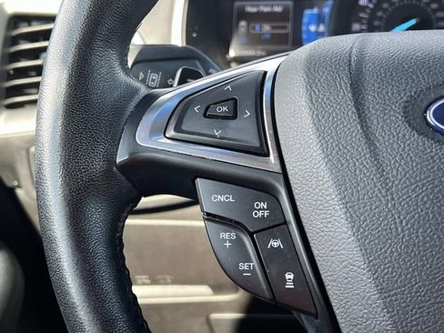 Certified 2019 Ford Edge SEL w/ Equipment Group 201A AWD/4WD image 26