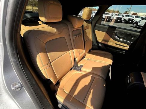 Certified 2023 Lincoln Corsair Reserve w/ Equipment Group 202A image 27