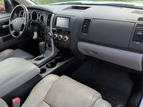 Used 2013 Toyota Tundra Platinum AWD/4WD image 17