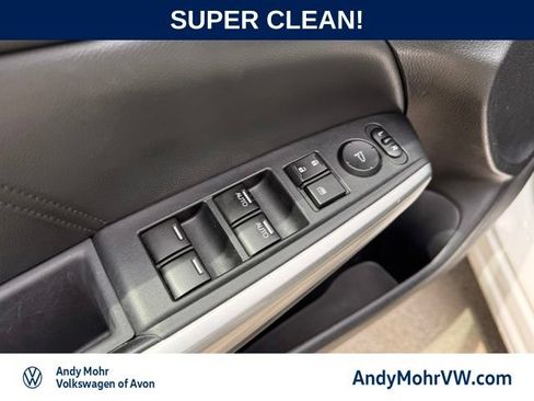 Used 2015 Honda Crosstour EX-L image 14
