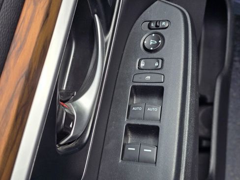 Used 2021 Honda CR-V Touring image 15