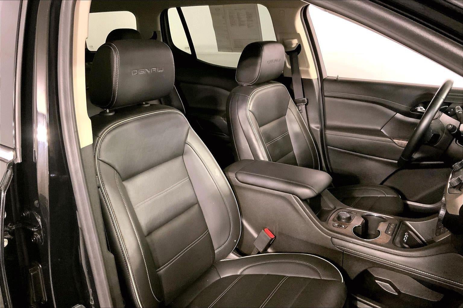 Used 2023 GMC Acadia Denali FWD image 7