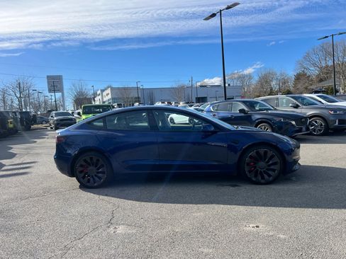 Used 2022 Tesla Model 3 Performance image 7
